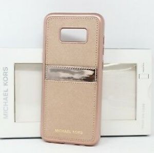 3/4

MICHAEL KORS MK Snap-On Phone Case Saffiano L